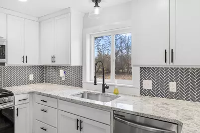8750 N Riverview Drive, Kalamazoo, MI 49004 - Photo 15
