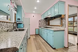 29025 King Rd, Romulus, MI 48174 - Photo 7