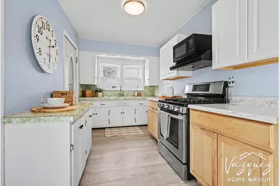 603 W Maple Street, Wayland, MI 49348 - Photo 9