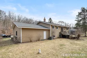 6506 Burger Dr SE, Grand Rapids, MI 49546 - Photo 35