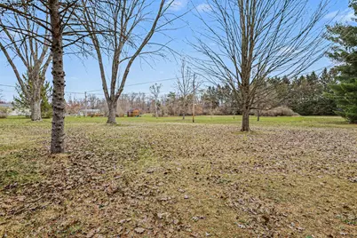 50507 Pleasant Street, Dowagiac, MI 49047 - Photo 5