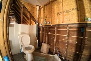 519 Davis St, Manistee, MI 49660 - Photo 27