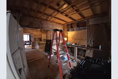 519 Davis Street, Manistee, MI 49660 - Photo 15