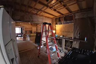 519 Davis St, Manistee, MI 49660 - Photo 15