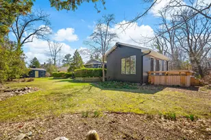 711 Kingsley Ave, Saint Joseph, MI 49085 - Photo 59