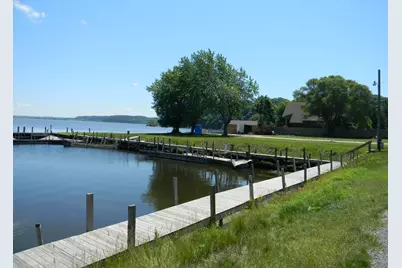 846 S Lakeshore Drive #2, Ludington, MI 49431 - Photo 29