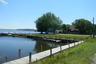 846 S Lakeshore Dr, Ludington, MI 49431 - Photo 29