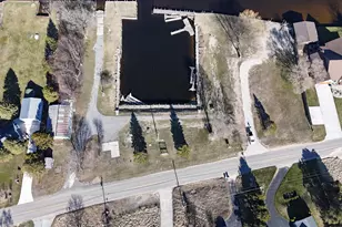 846 S Lakeshore Dr, Ludington, MI 49431 - Photo 19