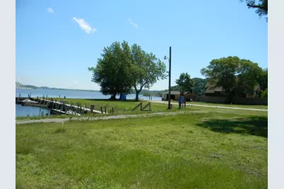 846 S Lakeshore Drive #1, Ludington, MI 49431 - Photo 5