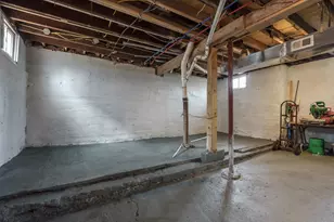 365 Kendall St N, Battle Creek, MI 49037 - Photo 27