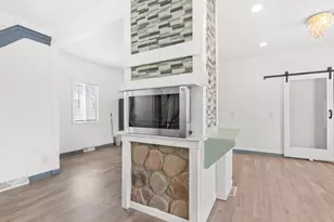 365 Kendall St N, Battle Creek, MI 49037 - Photo 7