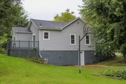 303 W Alexander Street, Buchanan, MI 49107 - Photo 17