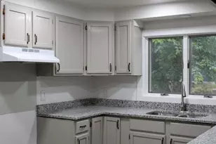 303 W Alexander St, Buchanan, MI 49107 - Photo 11