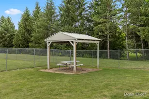 2389 N State Rd, Ionia, MI 48846 - Photo 23