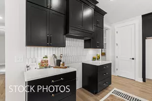 8137 W PQ Ave, Kalamazoo, MI 49009 - Photo 13