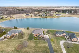 9187 Mirage Lake Dr, Milan, MI 48160 - Photo 11