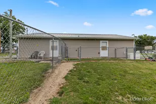 2389 N State Rd, Ionia, MI 48846 - Photo 21