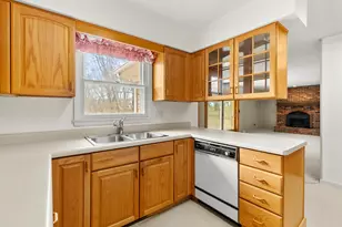 133 Buckley Ln, Battle Creek, MI 49015 - Photo 3