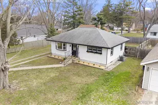 607 Central Bay Ave, Holland, MI 49423 - Photo 29