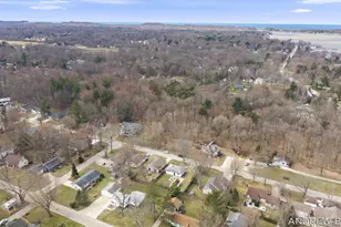 607 Central Bay Ave, Holland, MI 49423 - Photo 33