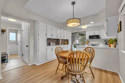 7533 Hillsboro Drive, Canton, MI 48187 - Photo 17