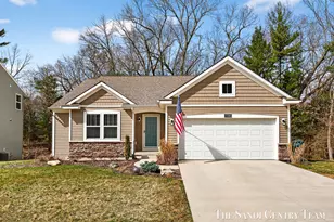 17285 Richton Dr, Nunica, MI 49448 - Photo 3