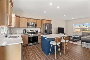 2521 Gray Wolf Wy, Muskegon, MI 49444 - Photo 5