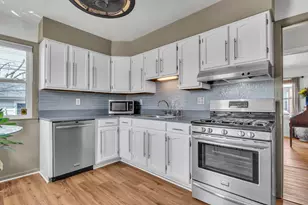 3370 Smith St, Dearborn, MI 48124 - Photo 9