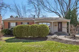 1957 Coronada Dr, Ann Arbor, MI 48103 - Photo 3