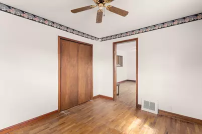 204 Terre Coupe Street, Buchanan, MI 49107 - Photo 17