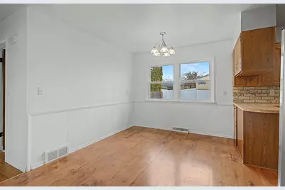 4284 Plymouth Avenue SE, Grand Rapids, MI 49508 - Photo 5