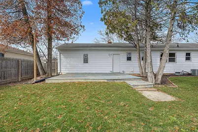4284 Plymouth Avenue SE, Grand Rapids, MI 49508 - Photo 21