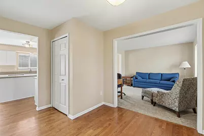 5910 Cedar Ridge Drive, Ann Arbor, MI 48103 - Photo 5