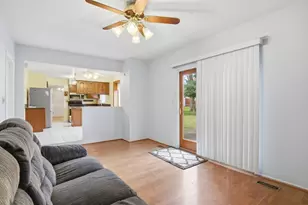 21467 Chestnut Ln, Farmington, MI 48336 - Photo 21