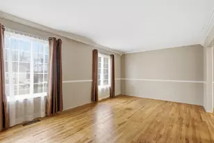 21467 Chestnut Ln, Farmington, MI 48336 - Photo 7