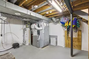 21467 Chestnut Ln, Farmington, MI 48336 - Photo 47