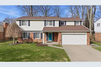 21467 Chestnut Lane, Farmington, MI 48336 - Photo 1