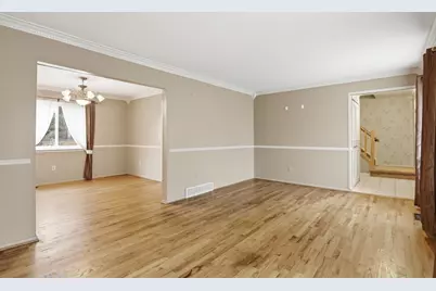 21467 Chestnut Lane, Farmington, MI 48336 - Photo 7