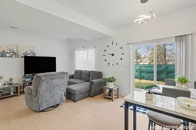 392 Harbor Town Court #4, Holland, MI 49423 - Photo 9