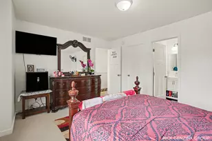 392 Harbortown Ct, Holland, MI 49423 - Photo 15