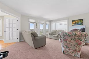 176 Harbor Dr, Ludington, MI 49431 - Photo 25