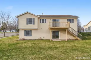 614 E Charles St, Hastings, MI 49058 - Photo 35