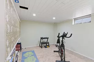 321 S Taylor St, New Buffalo, MI 49117 - Photo 21