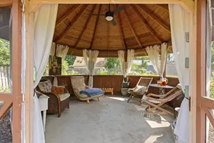 321 S Taylor St, New Buffalo, MI 49117 - Photo 25