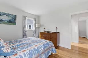 321 S Taylor St, New Buffalo, MI 49117 - Photo 13