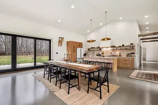 42733 Co Rd 390, Bloomingdale, MI 49026 - Photo 9