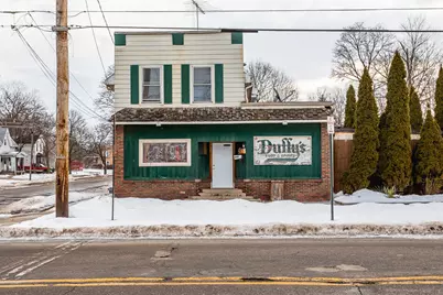 747 N Waterloo Avenue, Jackson, MI 49202 - Photo 1