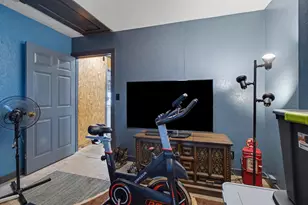 256 St Marys Lake, Battle Creek, MI 49017 - Photo 17