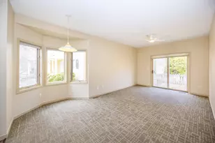 424 Little Lake Dr, Ann Arbor, MI 48103 - Photo 3