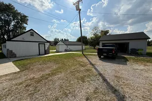 23880 Shook Rd, Clinton, MI 48035 - Photo 17